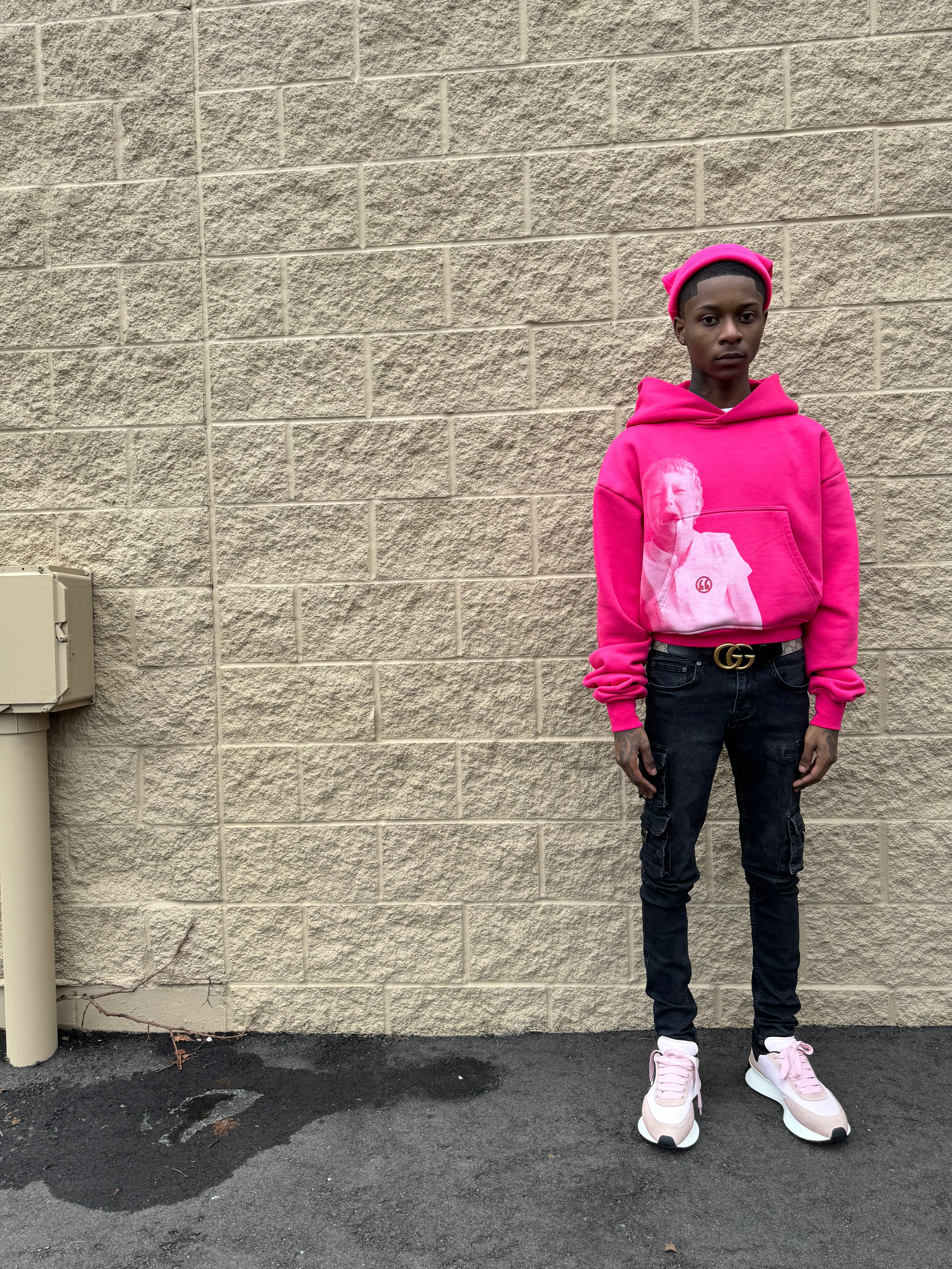 Pink hoodie outfit discount mens