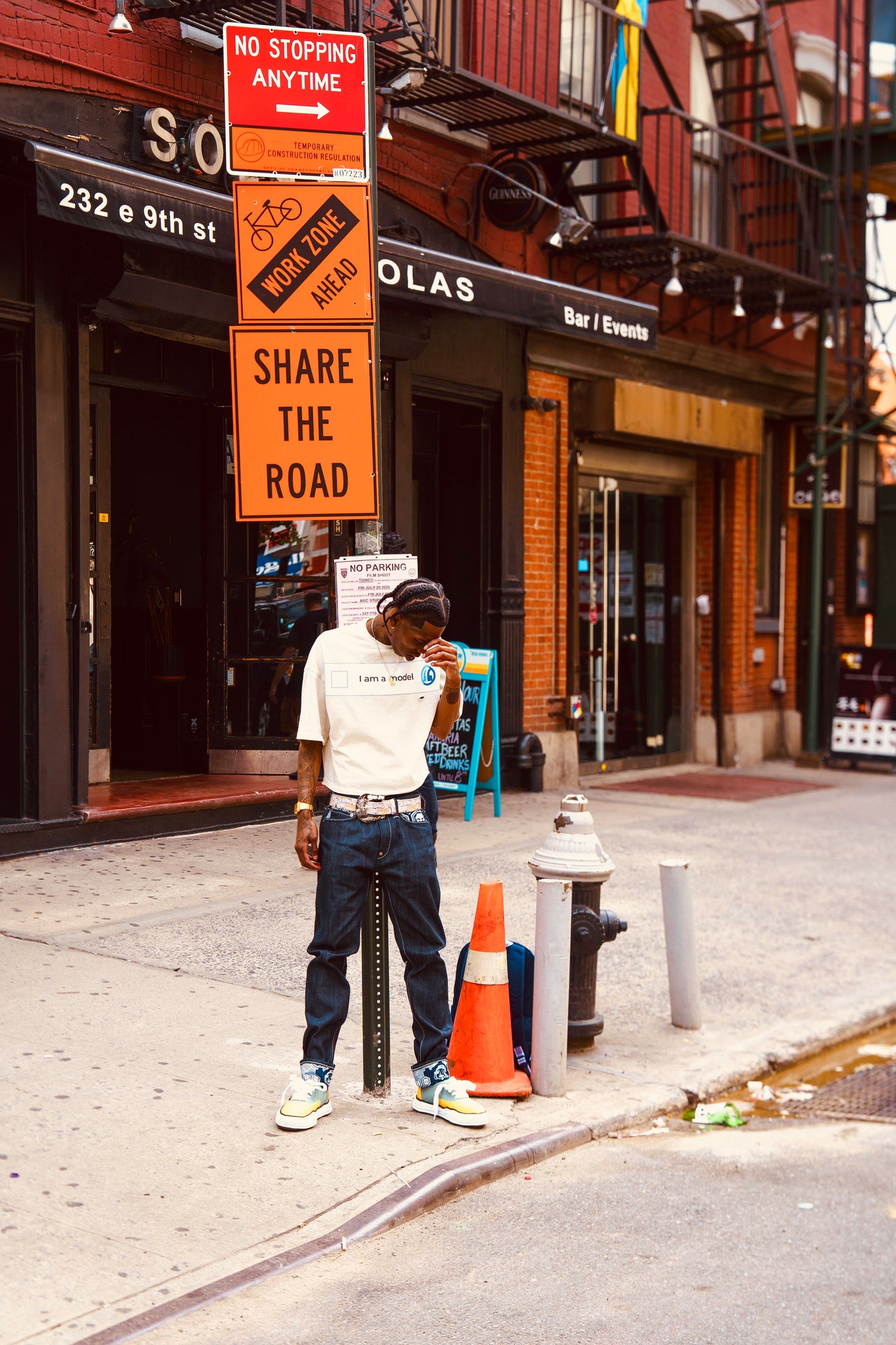 “I AM A MODEL“ Tee